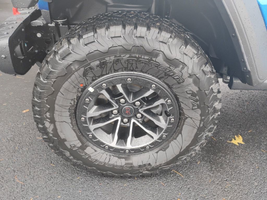 New 2026 Jeep Wrangler Rubicon w/ Xtreme 35 Tire Package image 10