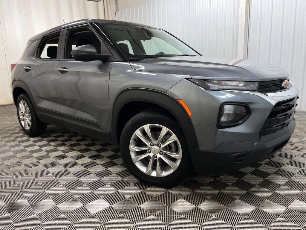 Used 2021 Chevrolet TrailBlazer LS FWD image 43