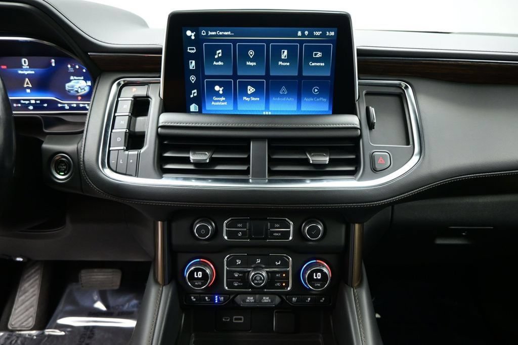 Used 2022 Chevrolet Tahoe High Country w/ Premium Package 2 AWD/4WD image 22