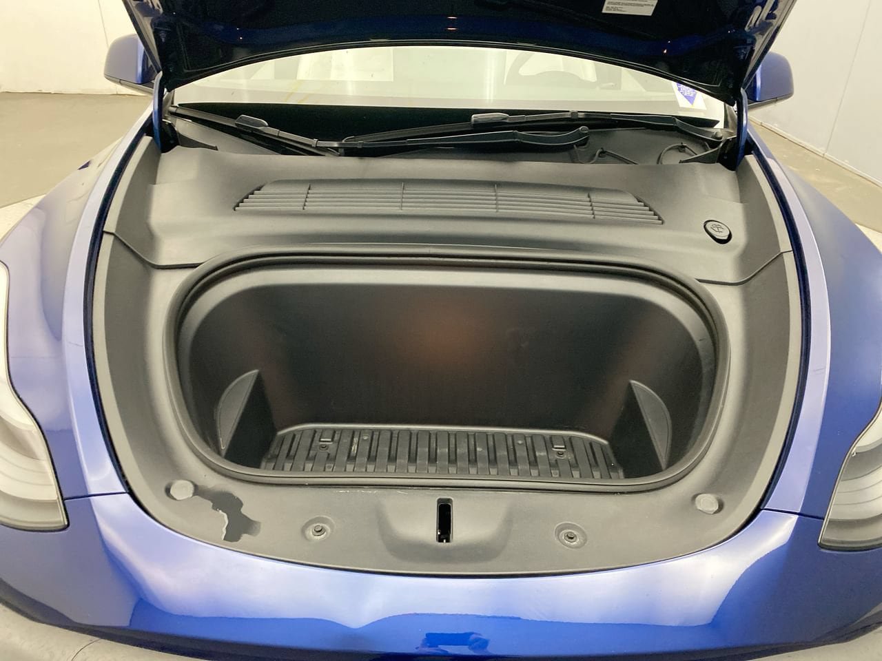 Used 2022 Tesla Model Y Performance AWD/4WD image 11