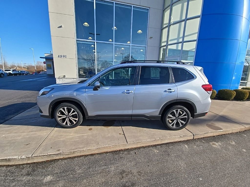 Used 2023 Subaru Forester Limited image 7