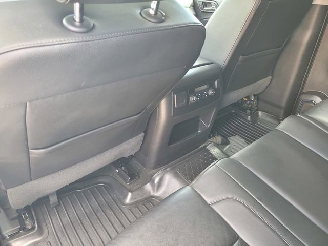 Used 2017 Chevrolet Tahoe LT w/ LT Signature Package image 12