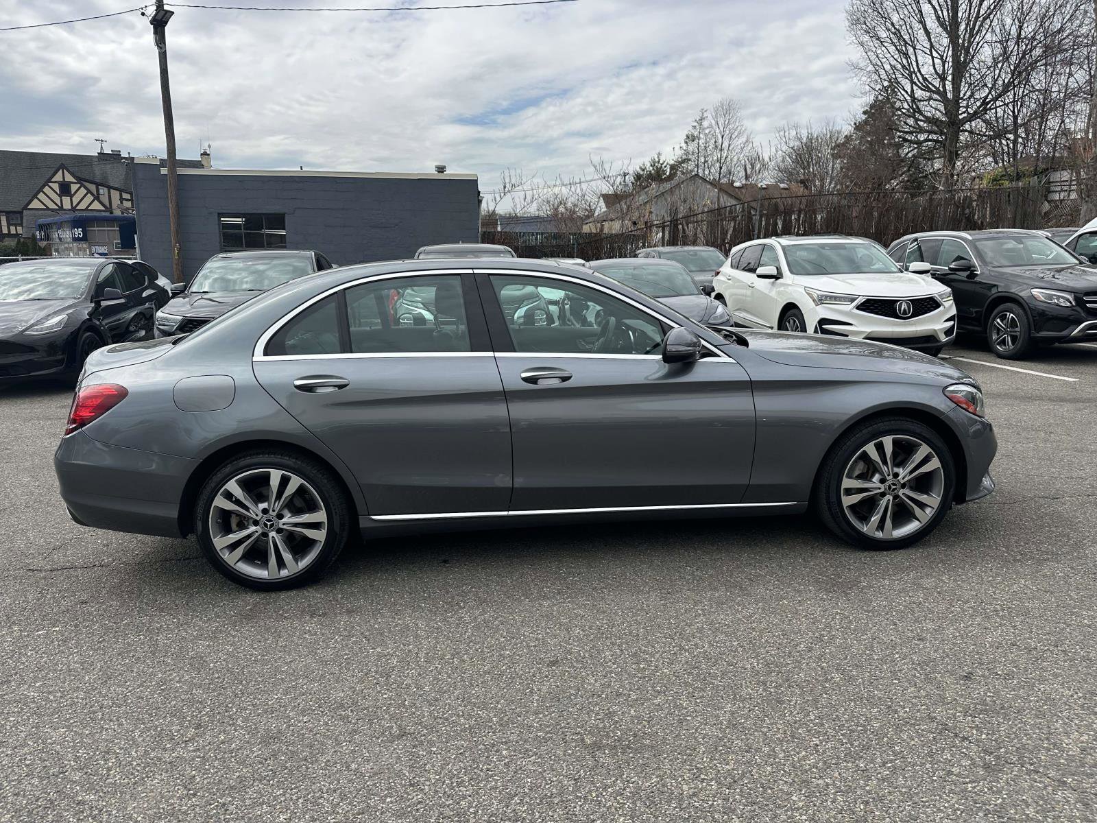 Used 2019 Mercedes-Benz C 300 4MATIC Sedan w/ Premium Package image 2