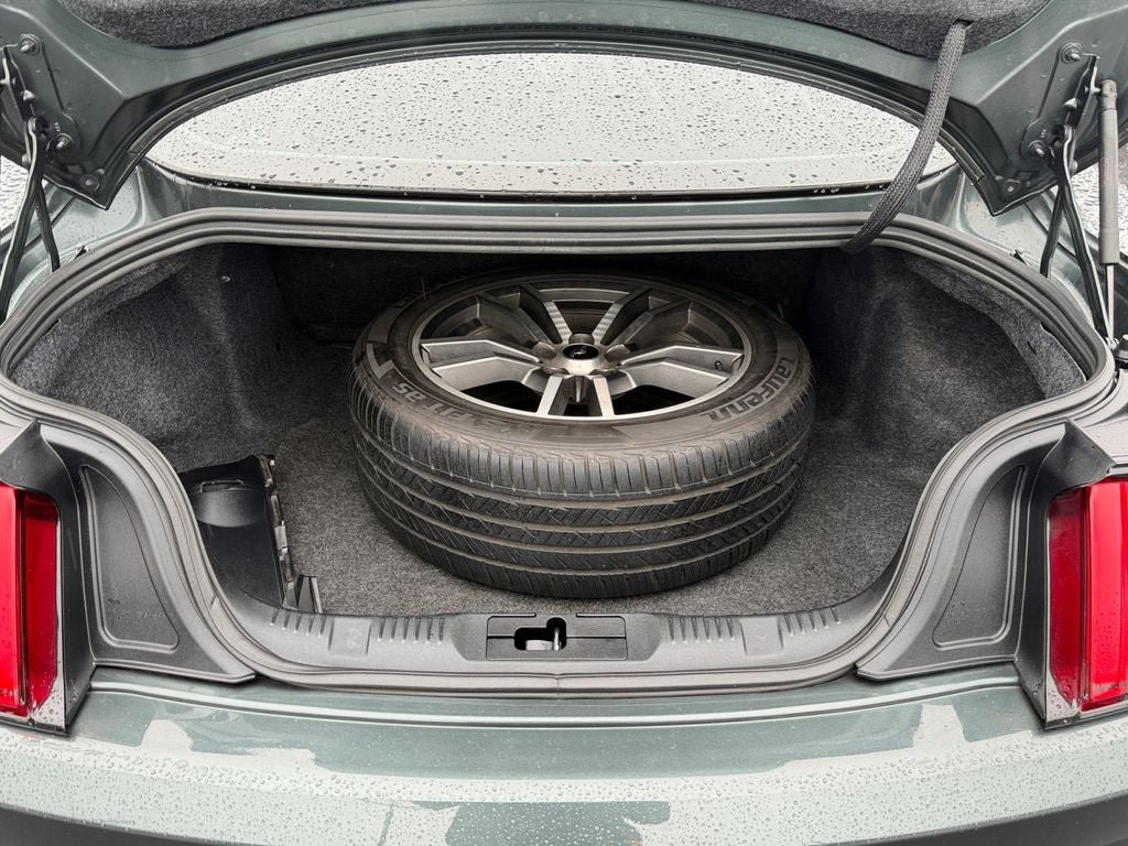 Used 2016 Ford Mustang Premium RWD image 22