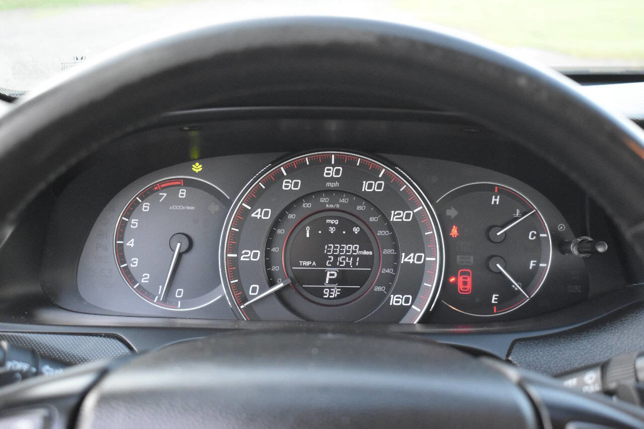 Used 2015 Honda Accord EX-L image 17