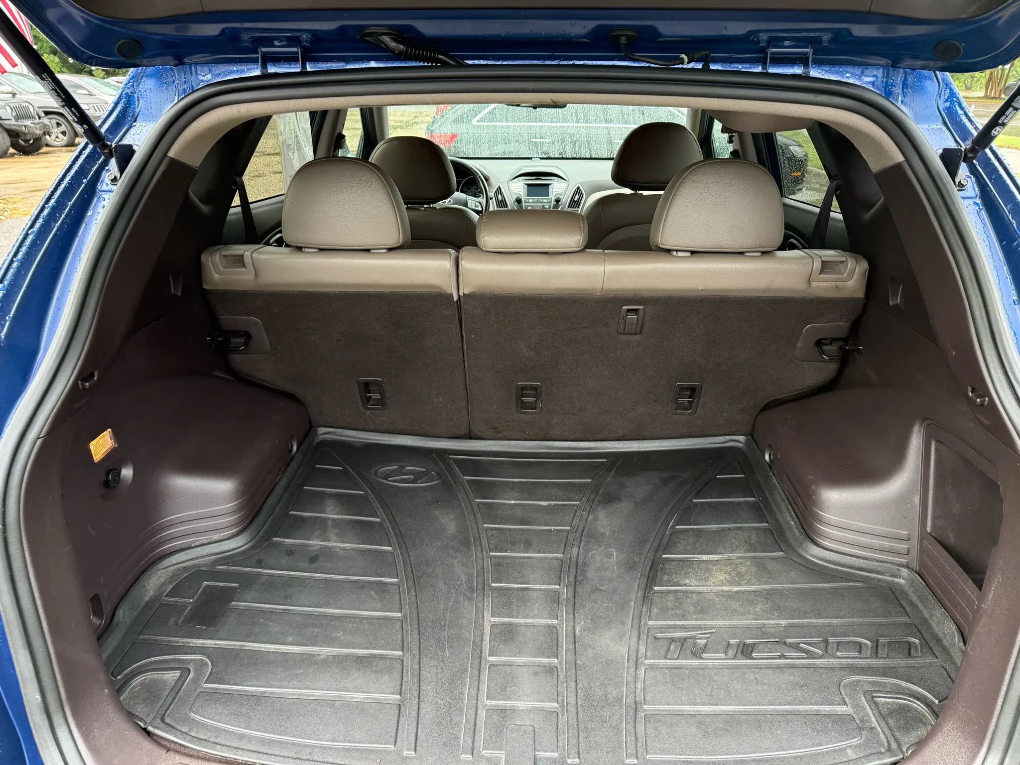 Used 2015 Hyundai Tucson SE image 22