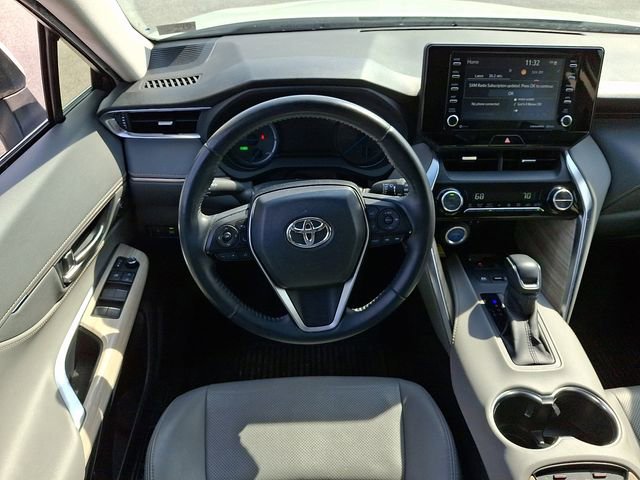 Used 2021 Toyota Venza XLE w/ Softex Package AWD/4WD image 2