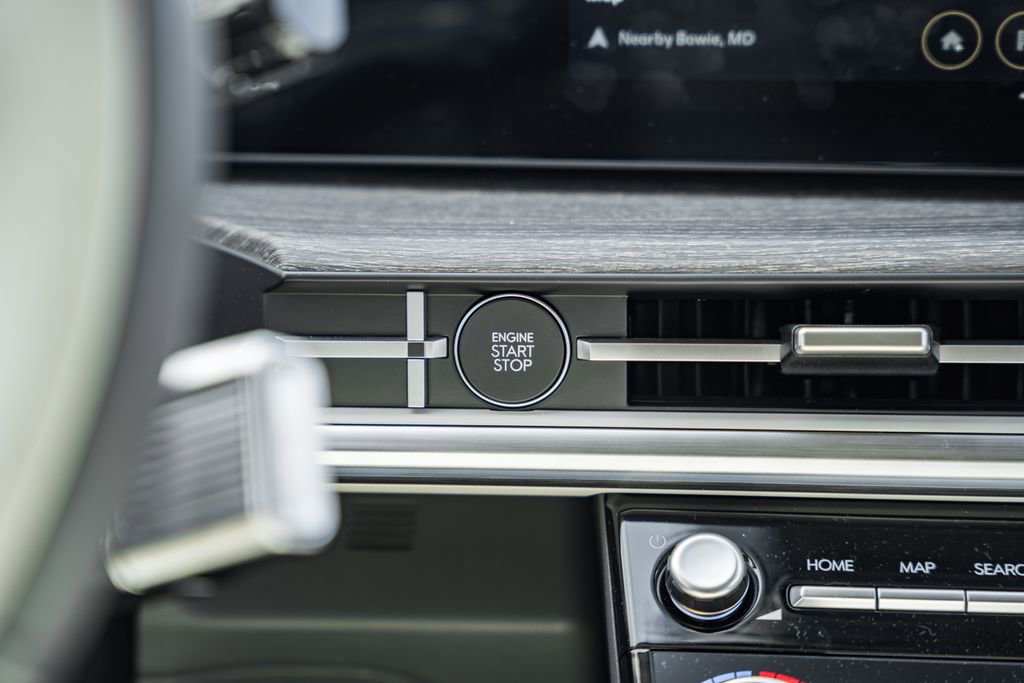 New 2025 Hyundai Santa Fe Calligraphy image 25