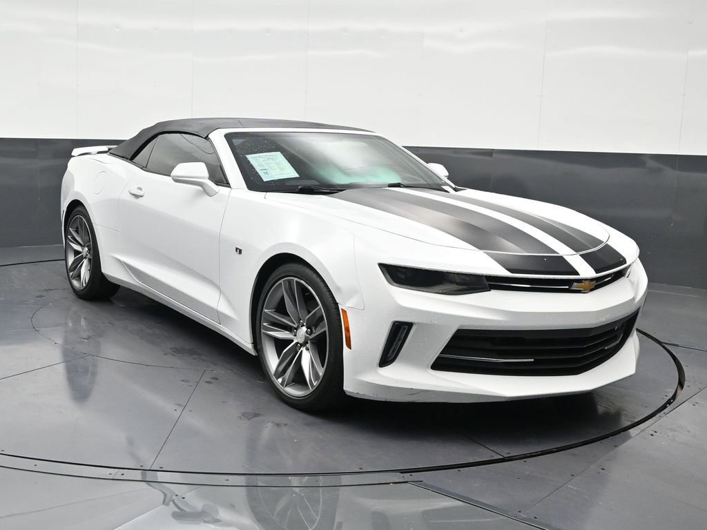 Used 2017 Chevrolet Camaro LT image 8