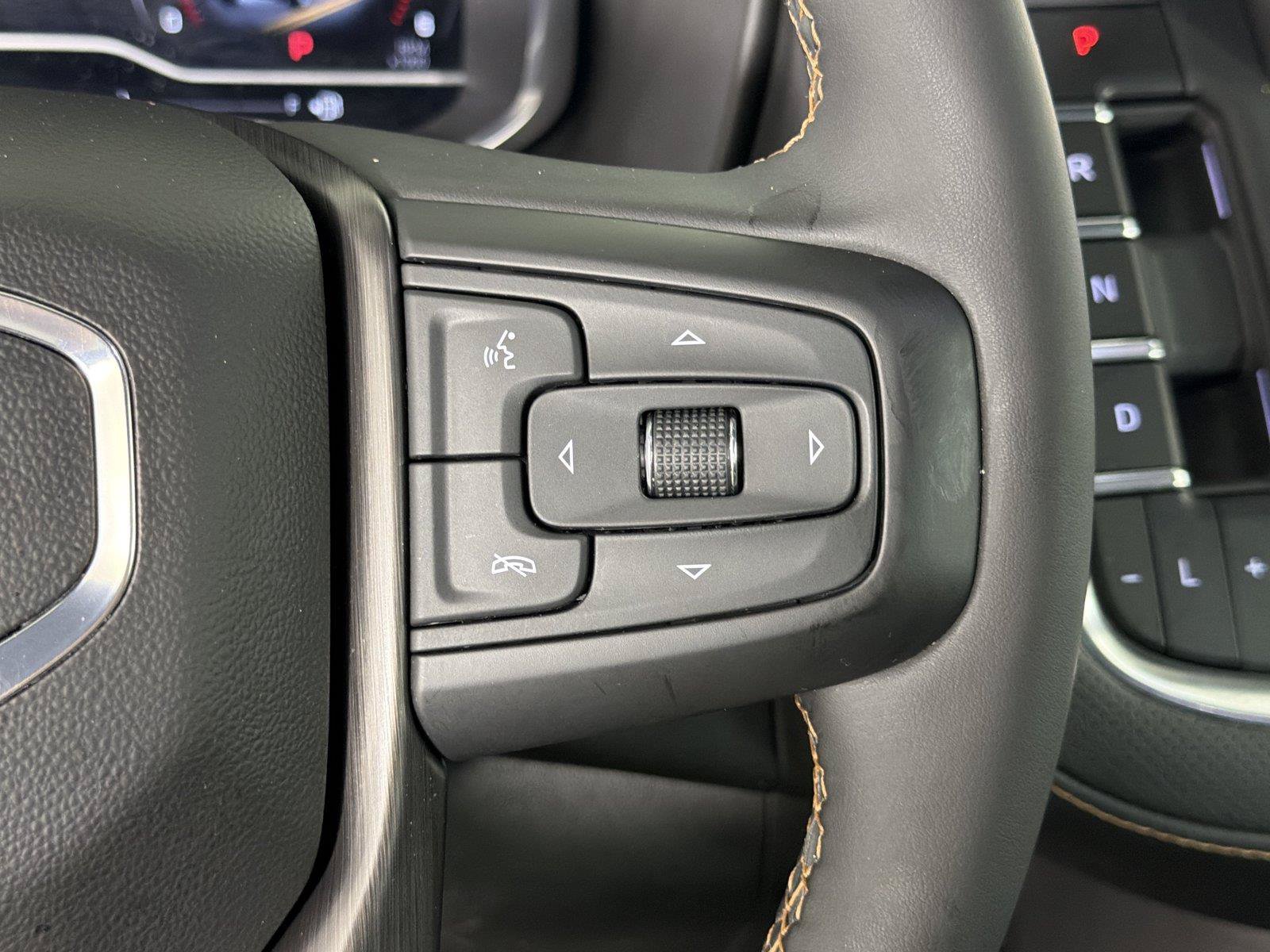 Used 2023 GMC Yukon XL AT4 w/ LPO, Floor Liner Package AWD/4WD image 27