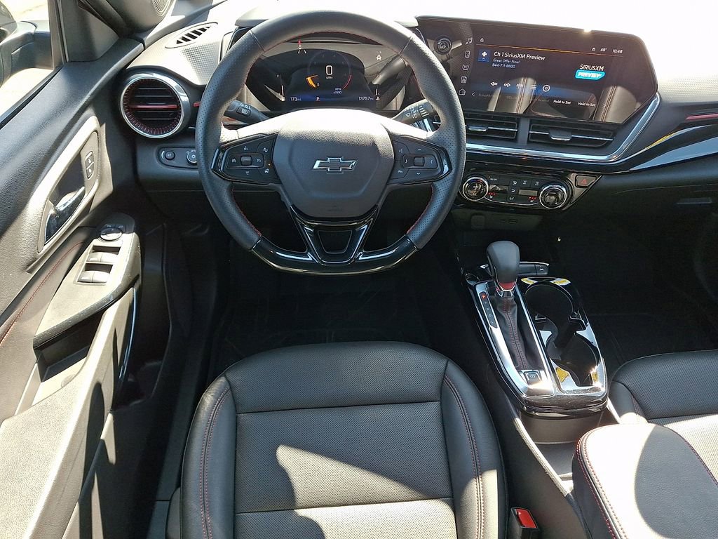 Certified 2024 Chevrolet Trax RS w/ Driver Confidence Package image 11