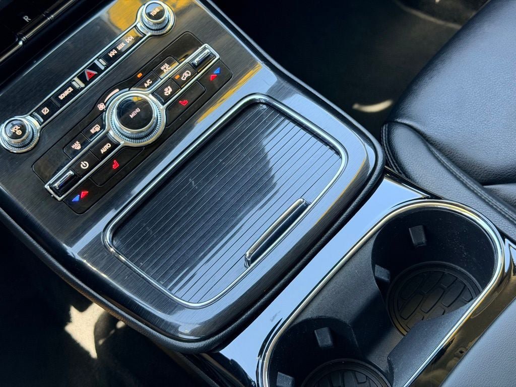 Used 2023 Lincoln Nautilus AWD w/ Premium Package image 28