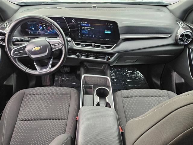 Used 2025 Chevrolet Equinox LT image 17