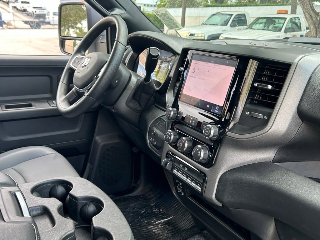 New 2025 RAM 5500 Tradesman w/ Max Tow Package image 36