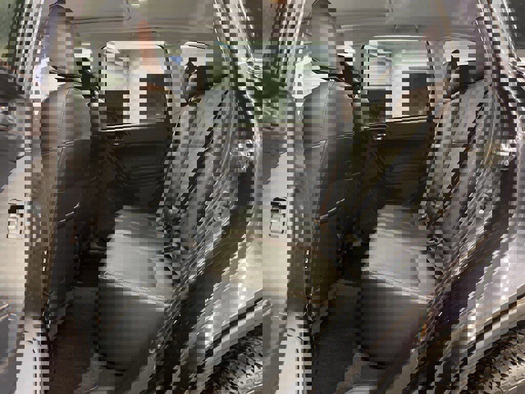 Used 2016 Subaru Forester 2.0XT Touring w/ Eyesight & Navigation System image 32