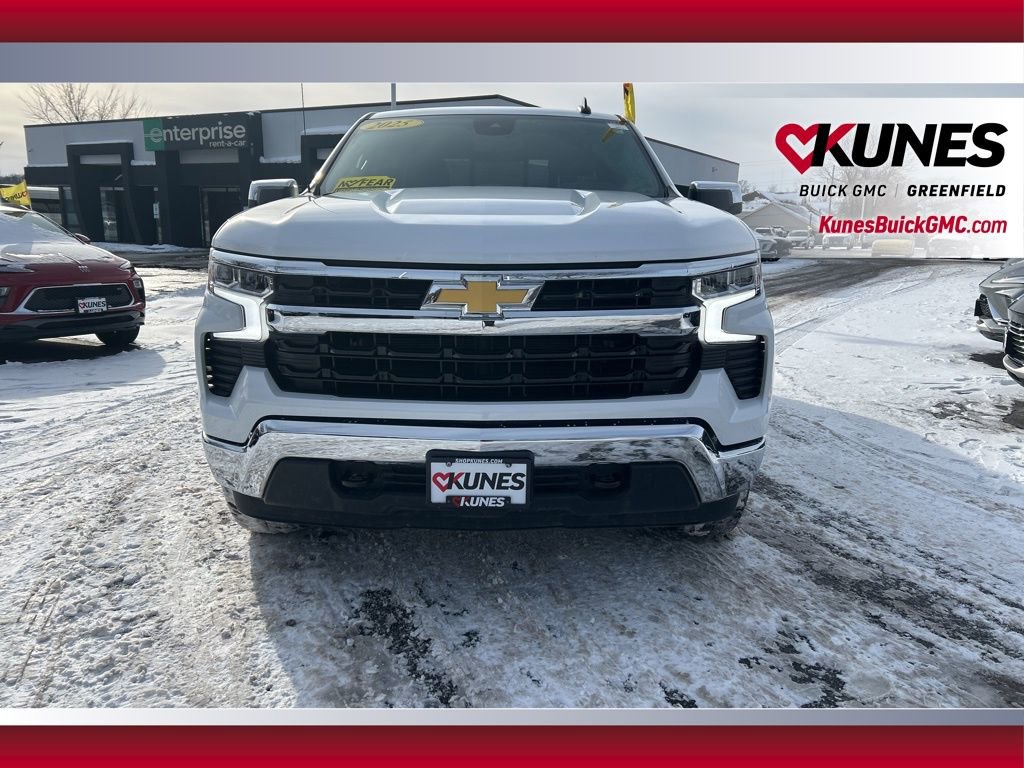 Used 2025 Chevrolet Silverado 1500 LT w/ Leather Package image 14