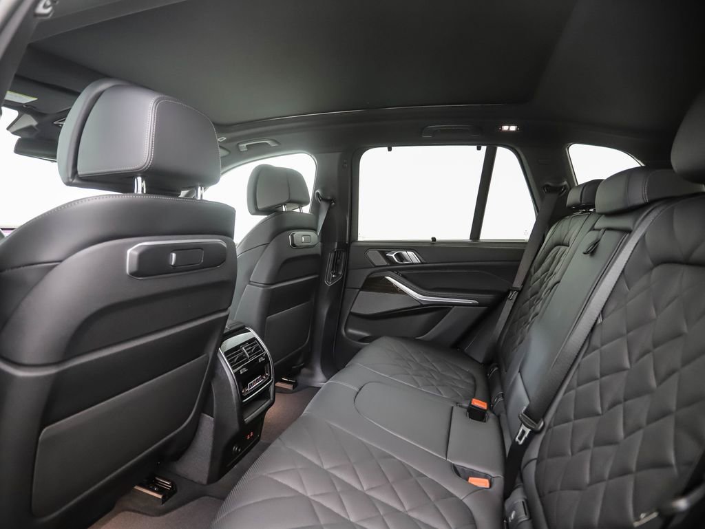 Used 2026 BMW X5 xDrive40i image 19