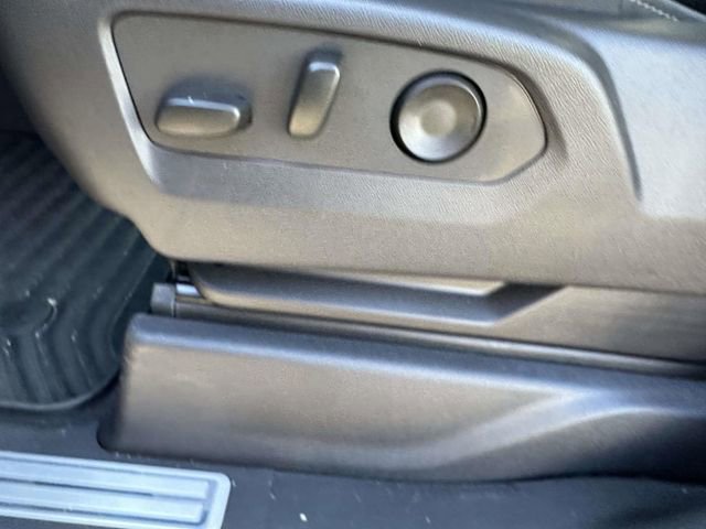 Certified 2025 Chevrolet Silverado 1500 LT image 16