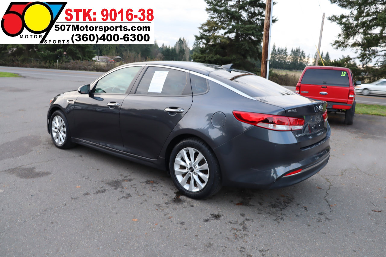 Used 2017 Kia Optima LX w/ Option Group 014 image 5