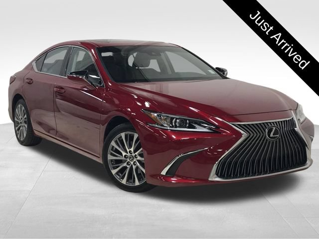 Certified 2021 Lexus ES 250 w/ Premium Package