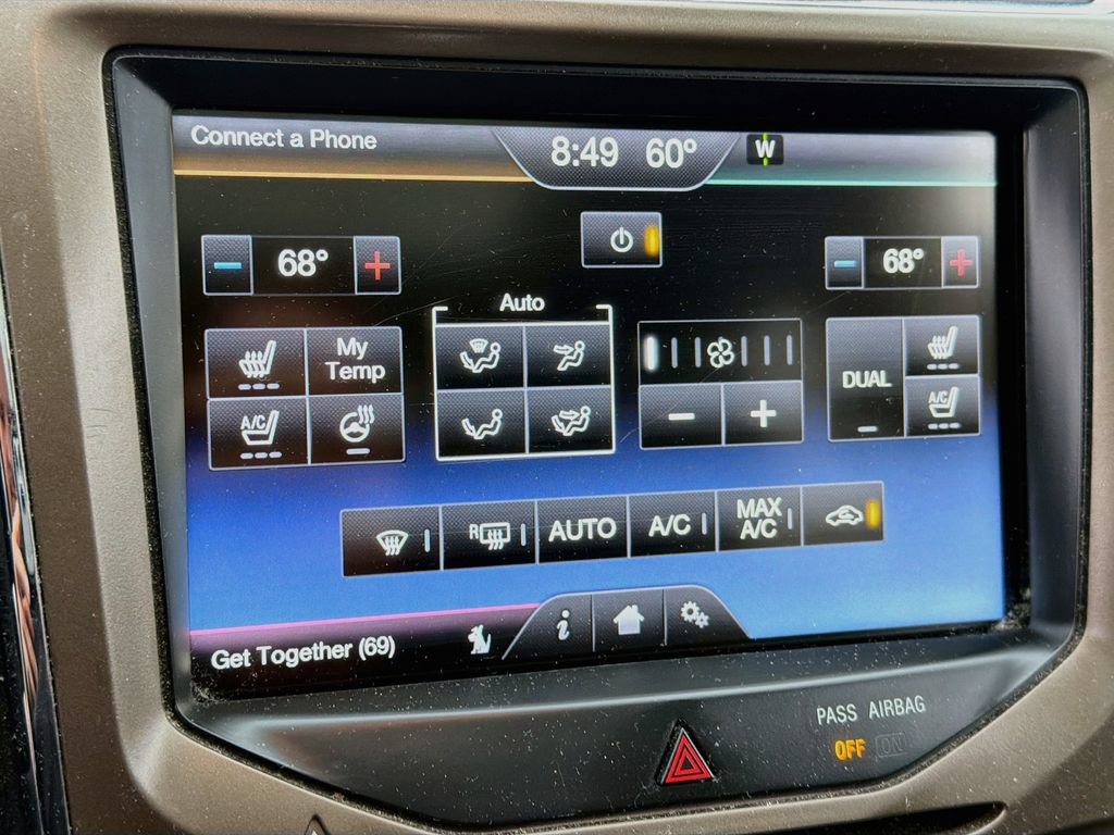 Used 2015 Lincoln MKX AWD w/ Equipment Group 102A image 18