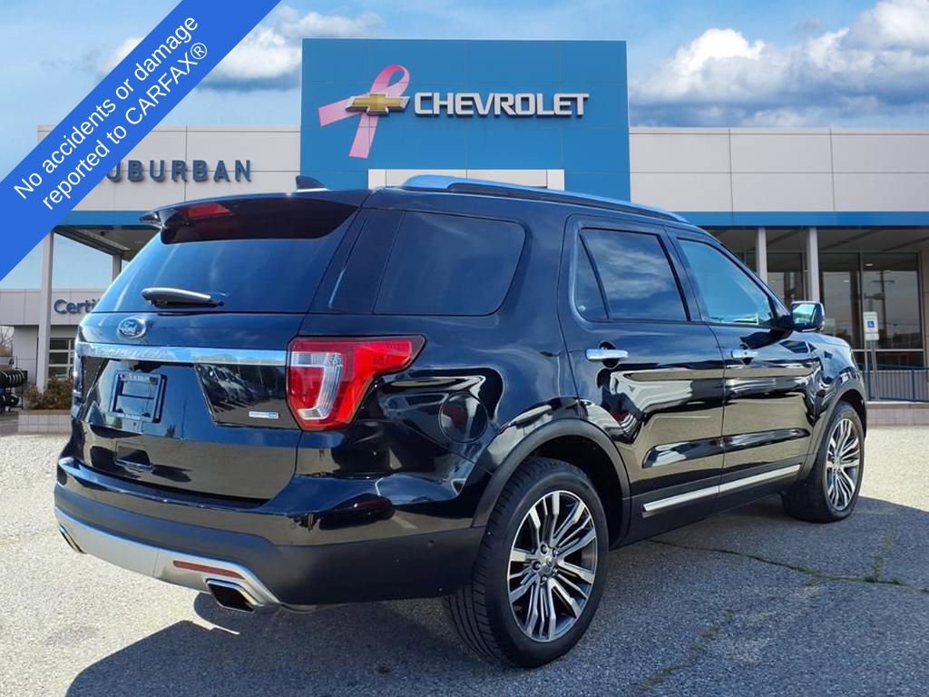 Used 2017 Ford Explorer Platinum image 4