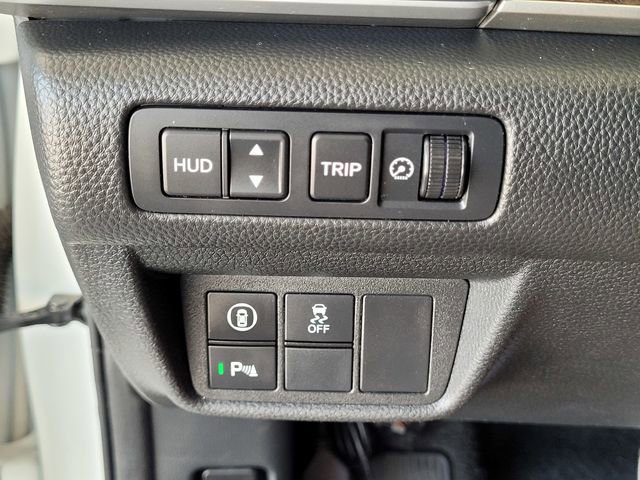 Used 2020 Honda Accord Touring image 13