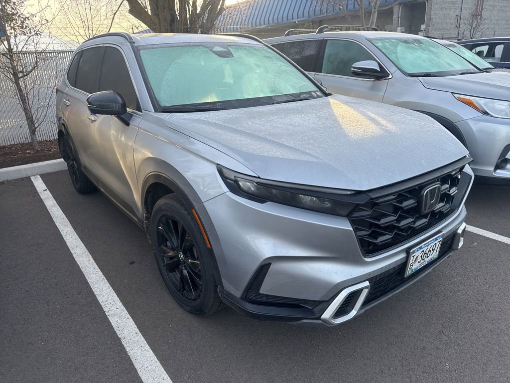 Used 2024 Honda CR-V Sport Touring image 4
