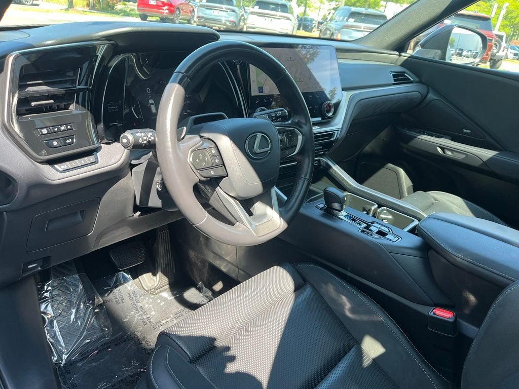 Used 2025 Lexus TX 350 AWD w/ Technology Package image 25