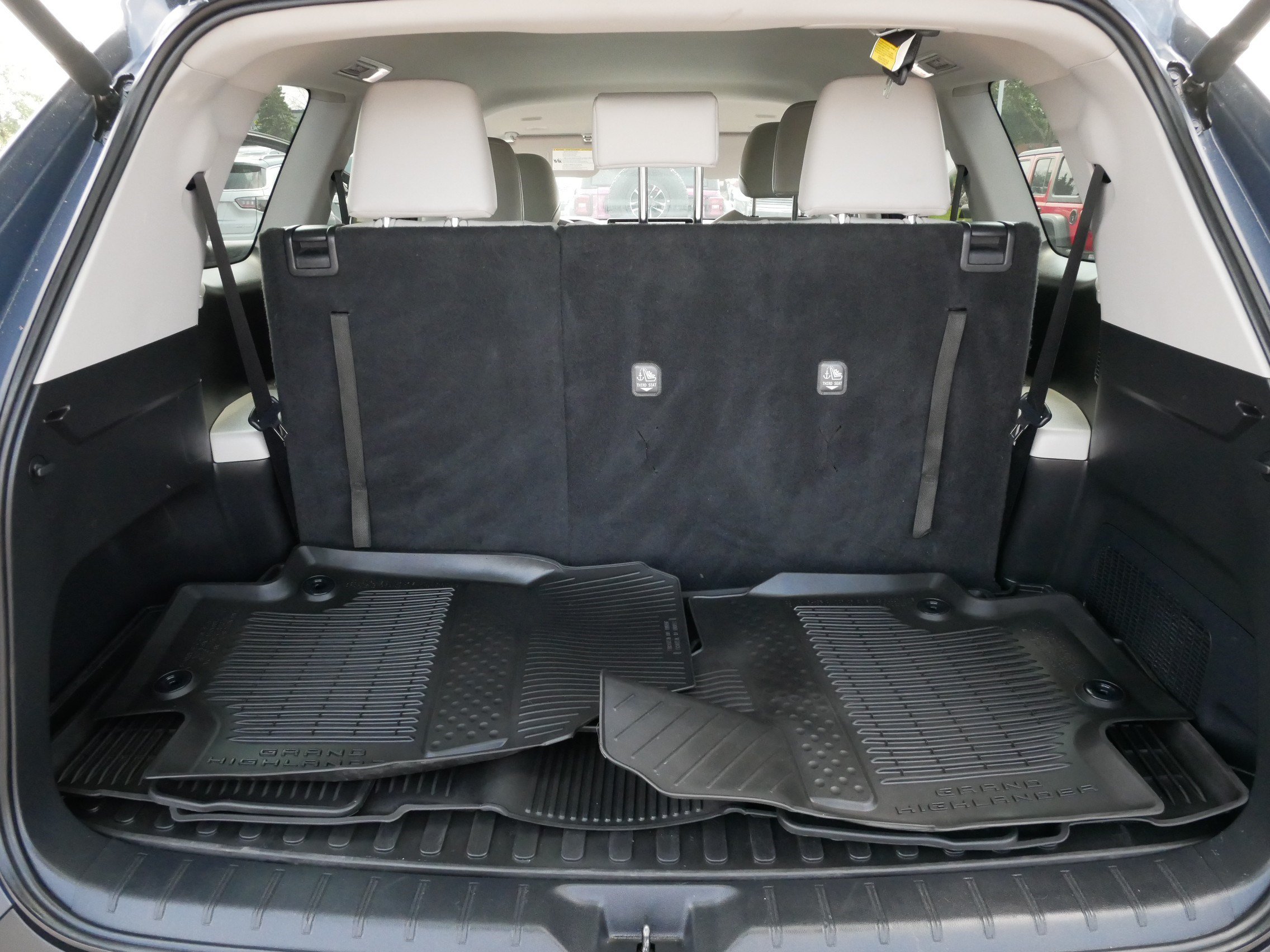 Used 2024 Toyota Grand Highlander AWD image 18