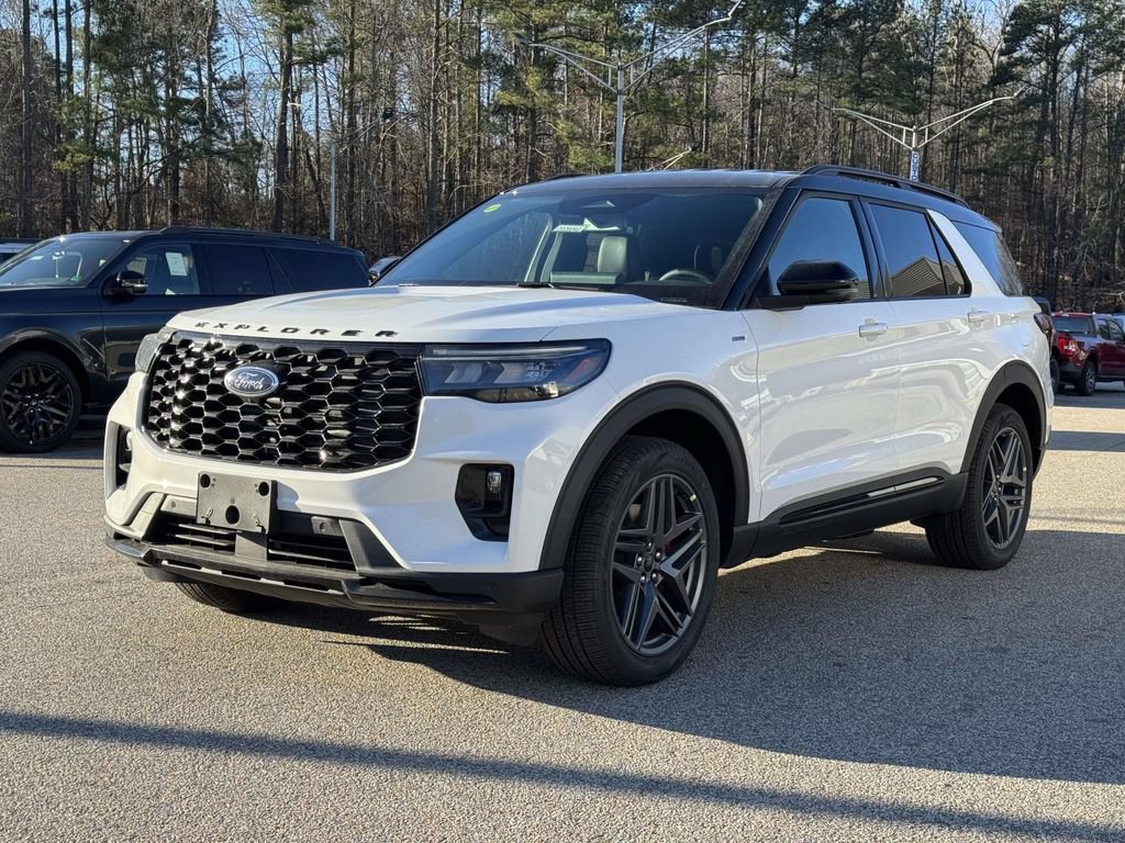 New 2026 Ford Explorer ST-Line w/ ST-Line Street Pack AWD/4WD image 24