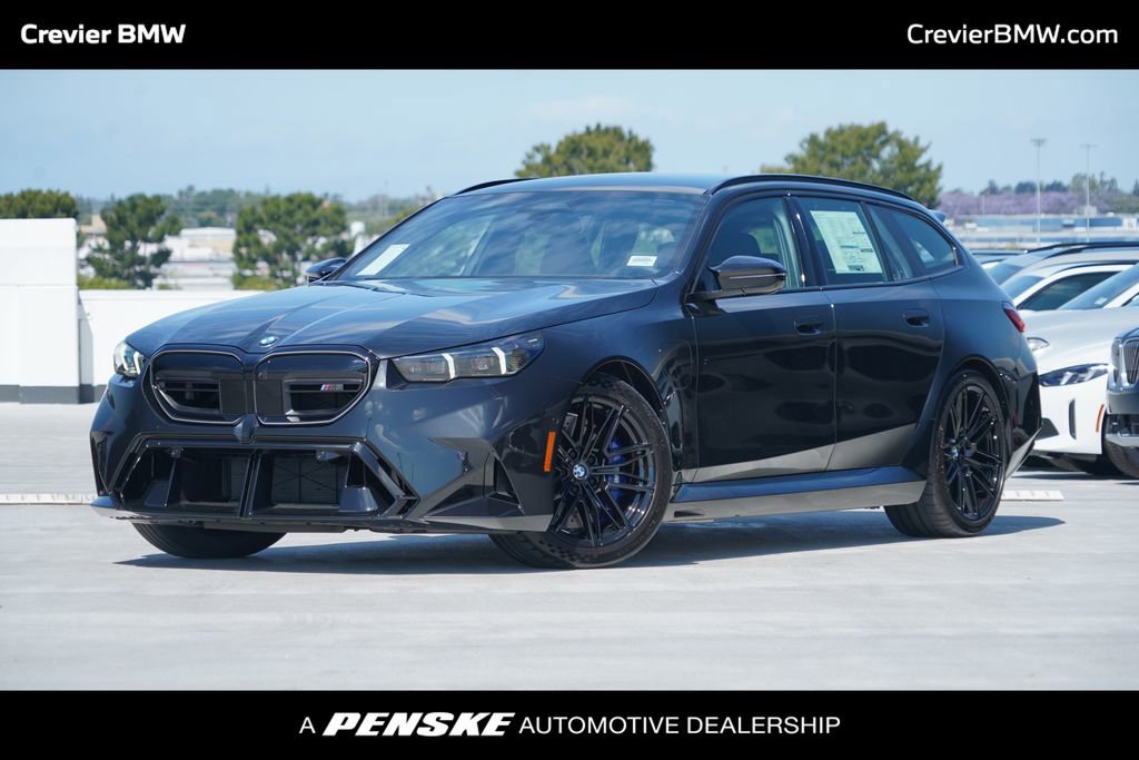 New 2026 BMW M5 Touring AWD/4WD image 1