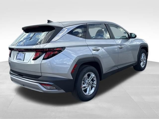 New 2026 Hyundai Tucson SE image 6