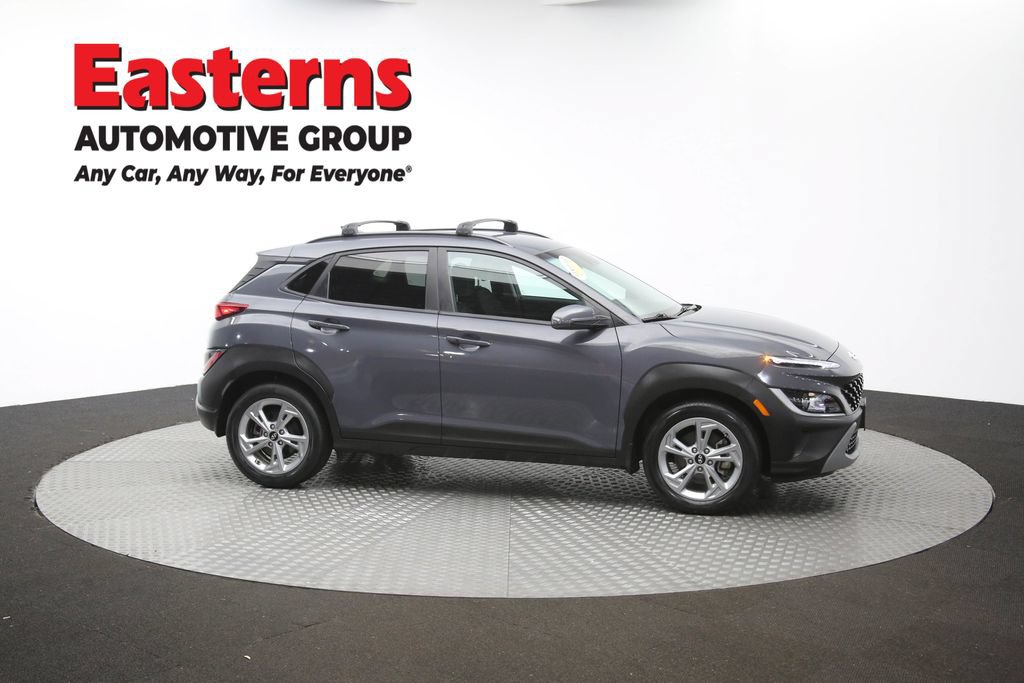 Used 2023 Hyundai Kona SEL AWD/4WD image 46