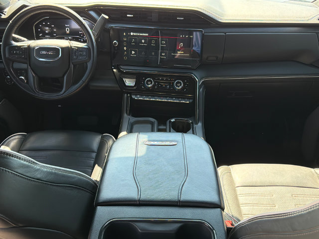 Used 2025 GMC Sierra 2500 AT4X w/ AT4X AEV Edition AWD/4WD image 14