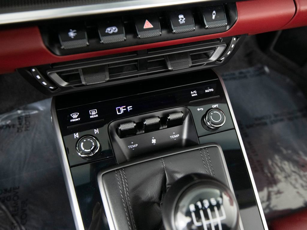 Certified 2021 Porsche 911 Targa 4S image 29