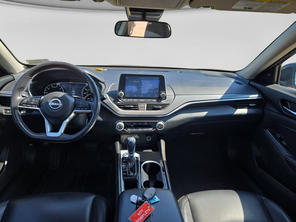 Used 2024 Nissan Altima 2.5 SR FWD image 25