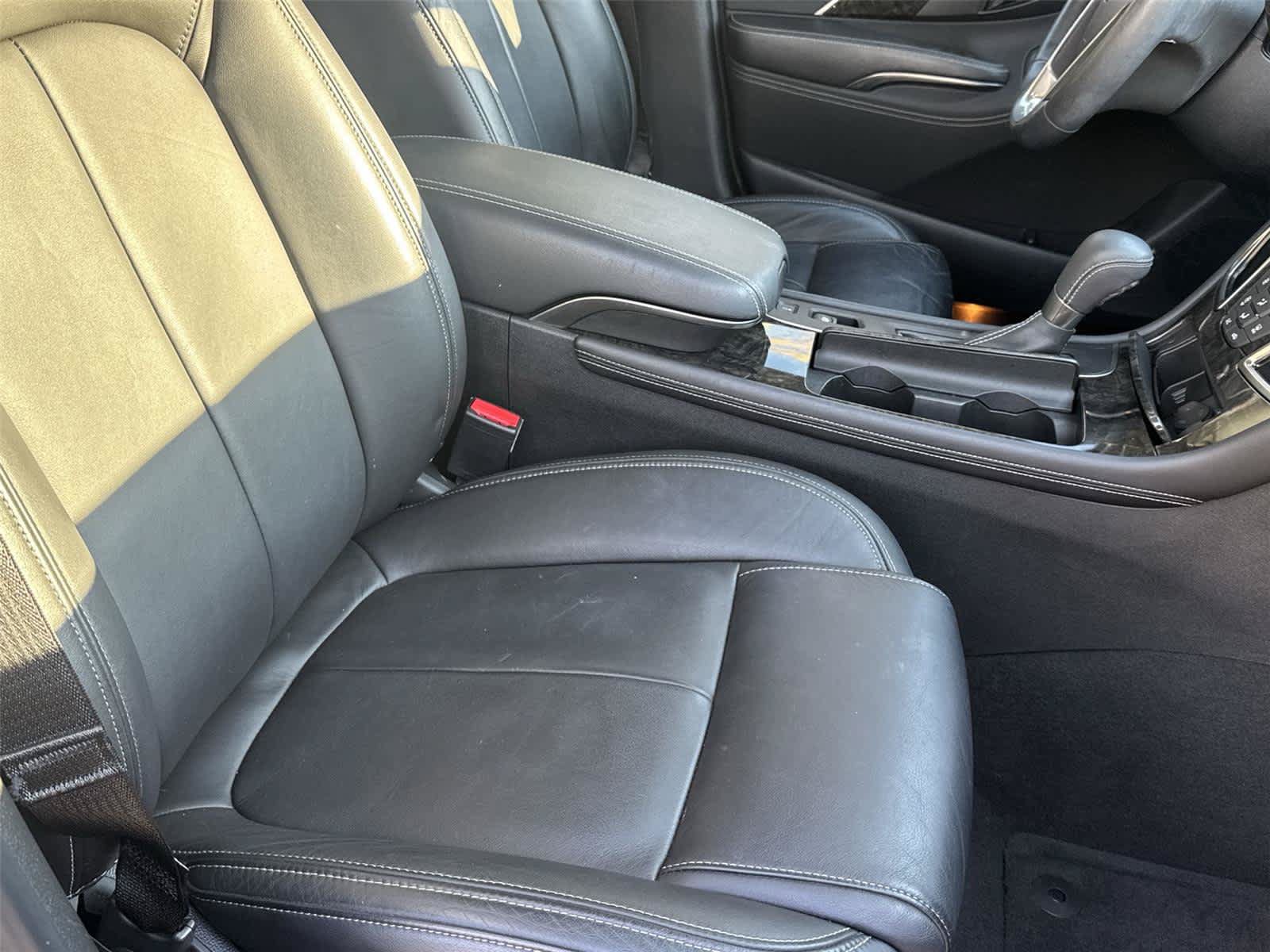 Used 2014 Buick LaCrosse Leather FWD image 14