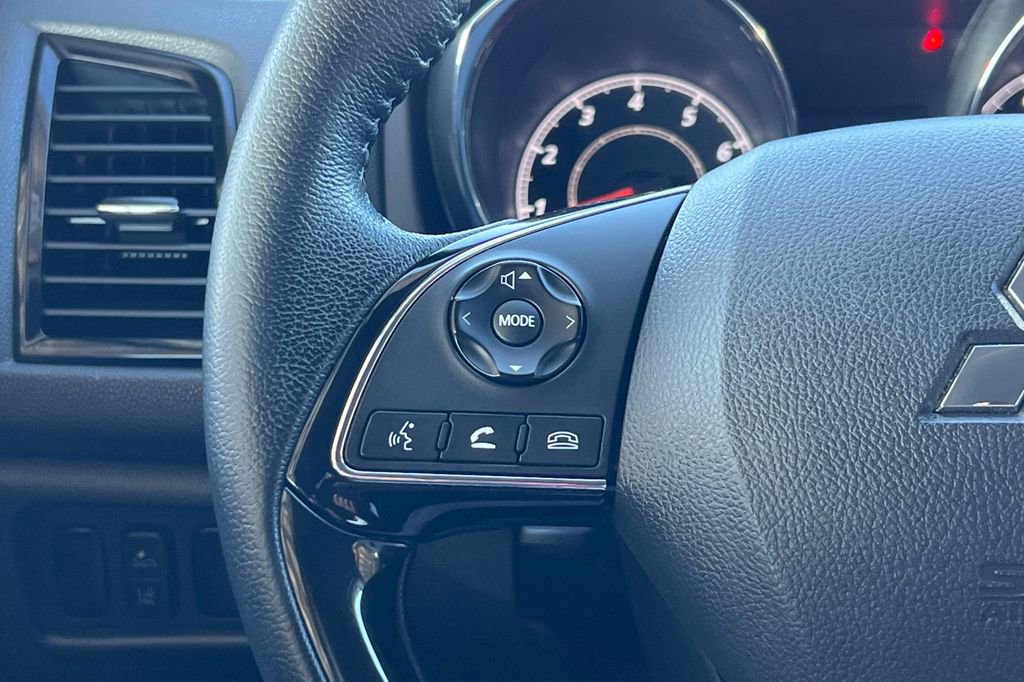 Used 2024 Mitsubishi Outlander Sport AWD image 33