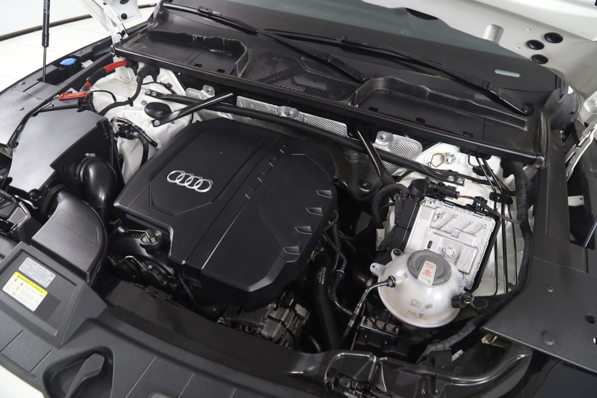 Used 2022 Audi Q5 2.0T Premium w/ Convenience Package AWD/4WD image 19