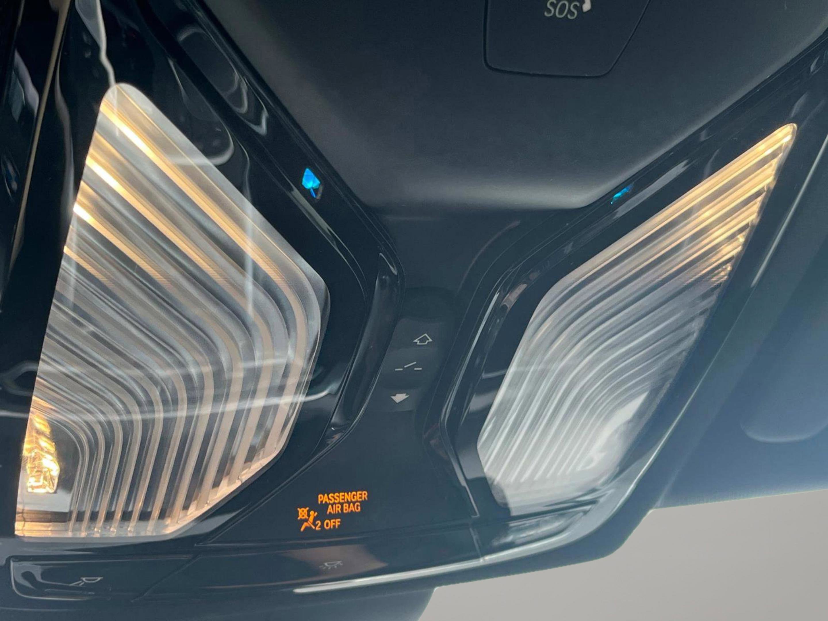 Used 2024 BMW 330e xDrive image 10