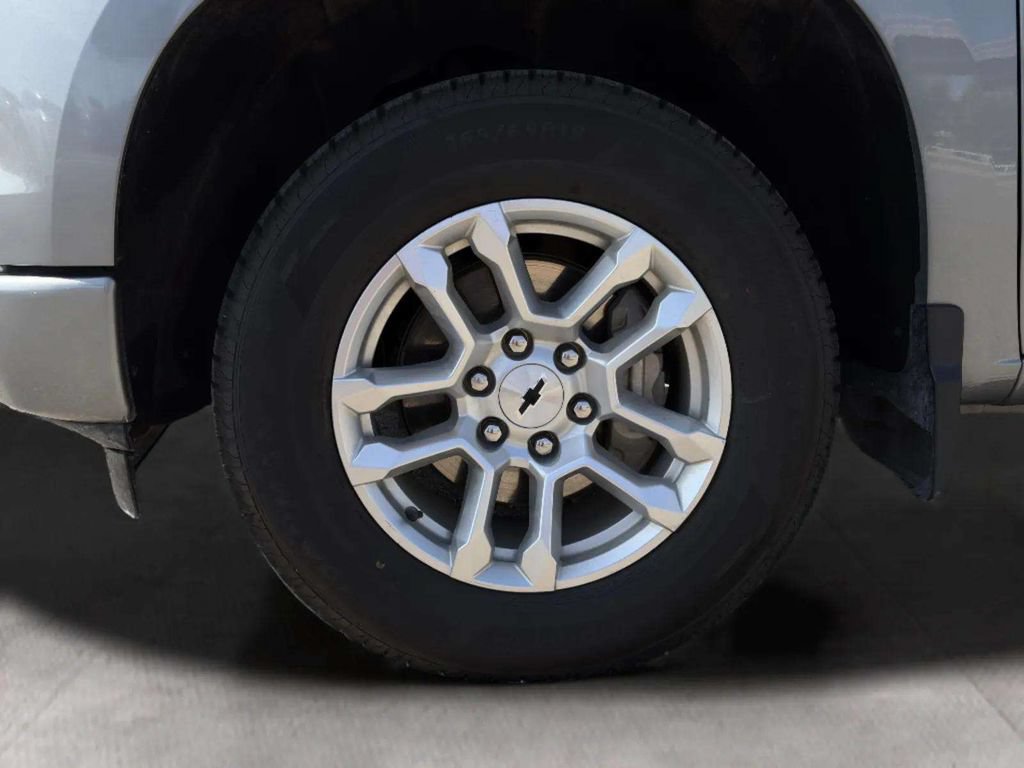 Used 2026 Chevrolet Silverado 1500 RST RWD image 31