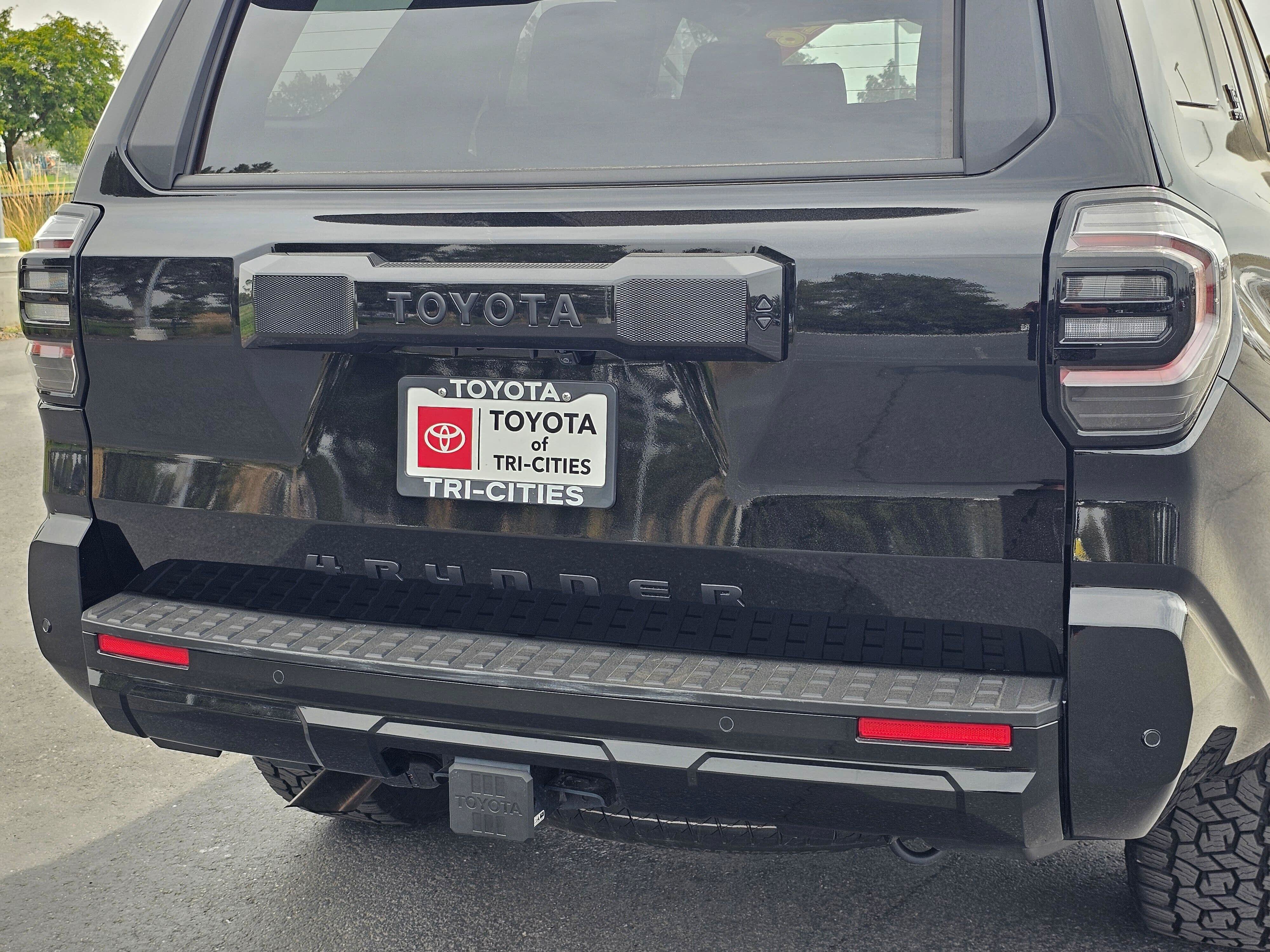 Used 2026 Toyota 4Runner TRD Sport Premium AWD/4WD image 13