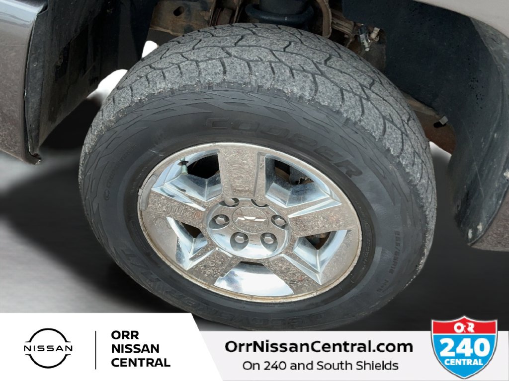 Used 2011 Chevrolet Silverado 1500 4x4 Crew Cab Hybrid image 9