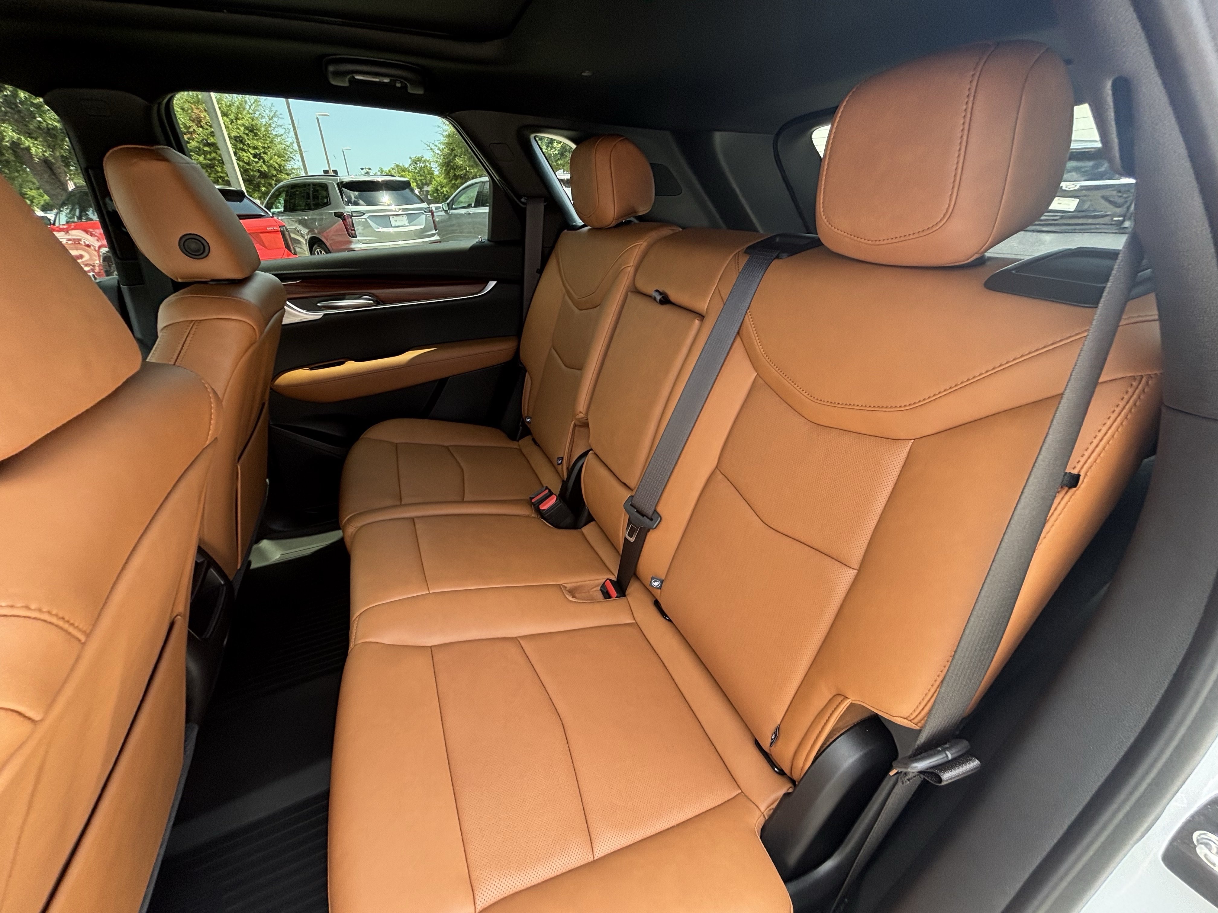 Certified 2024 Cadillac XT5 Premium Luxury w/ LPO, Floor Liner Package FWD image 36