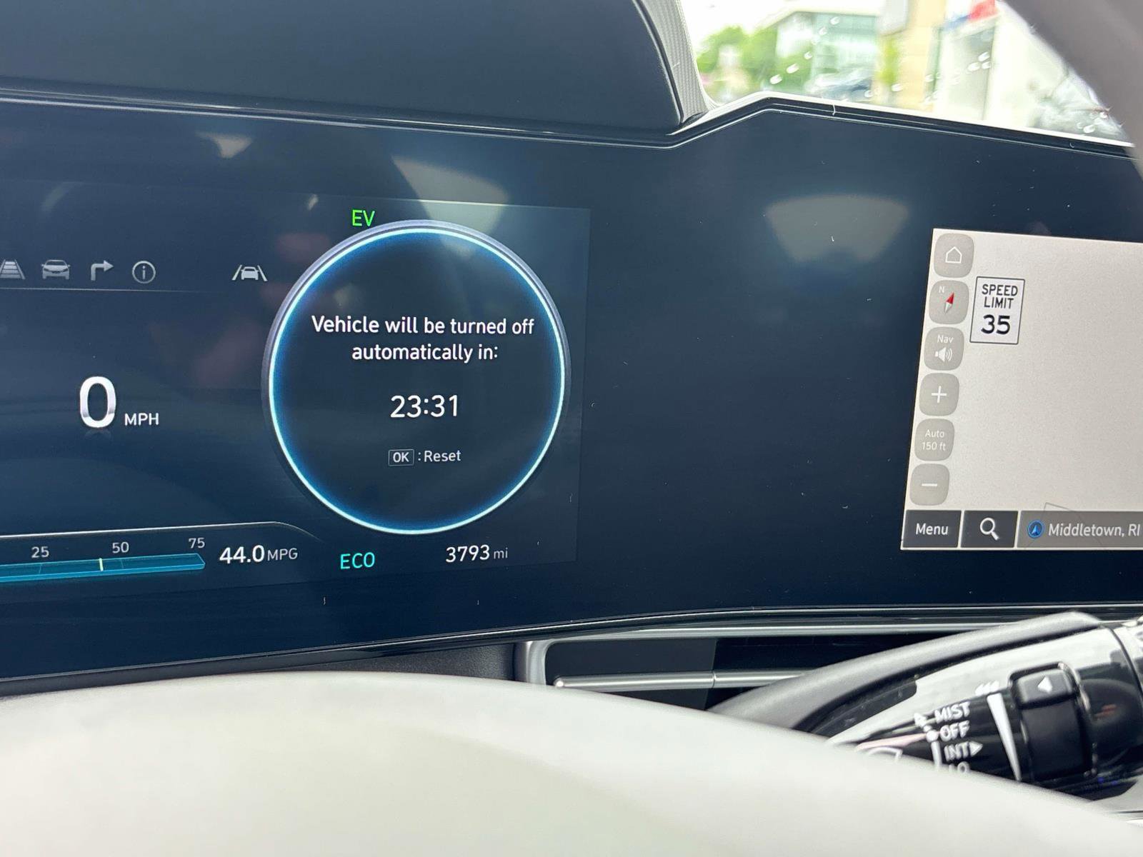 Used 2024 Hyundai Elantra Blue image 19