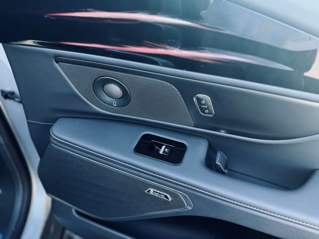 New 2026 Lincoln Nautilus Premier w/ Equipment Group 102A image 15