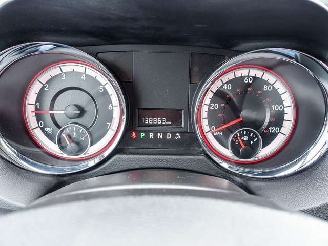 Used 2016 Dodge Grand Caravan SE w/ Quick Order Package 29E SE image 3