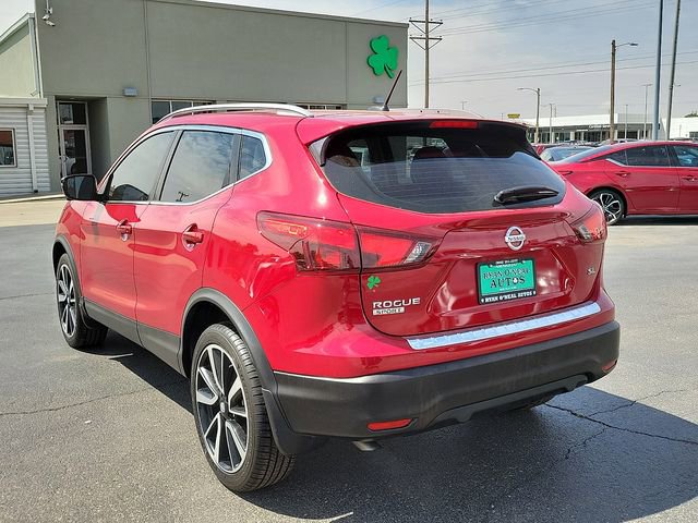 Used 2017 Nissan Rogue Sport SL FWD image 5