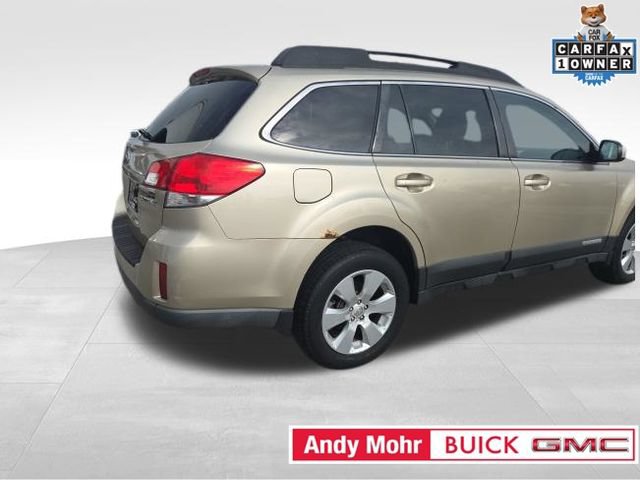 Used 2010 Subaru Outback 2.5i Premium AWD/4WD image 22